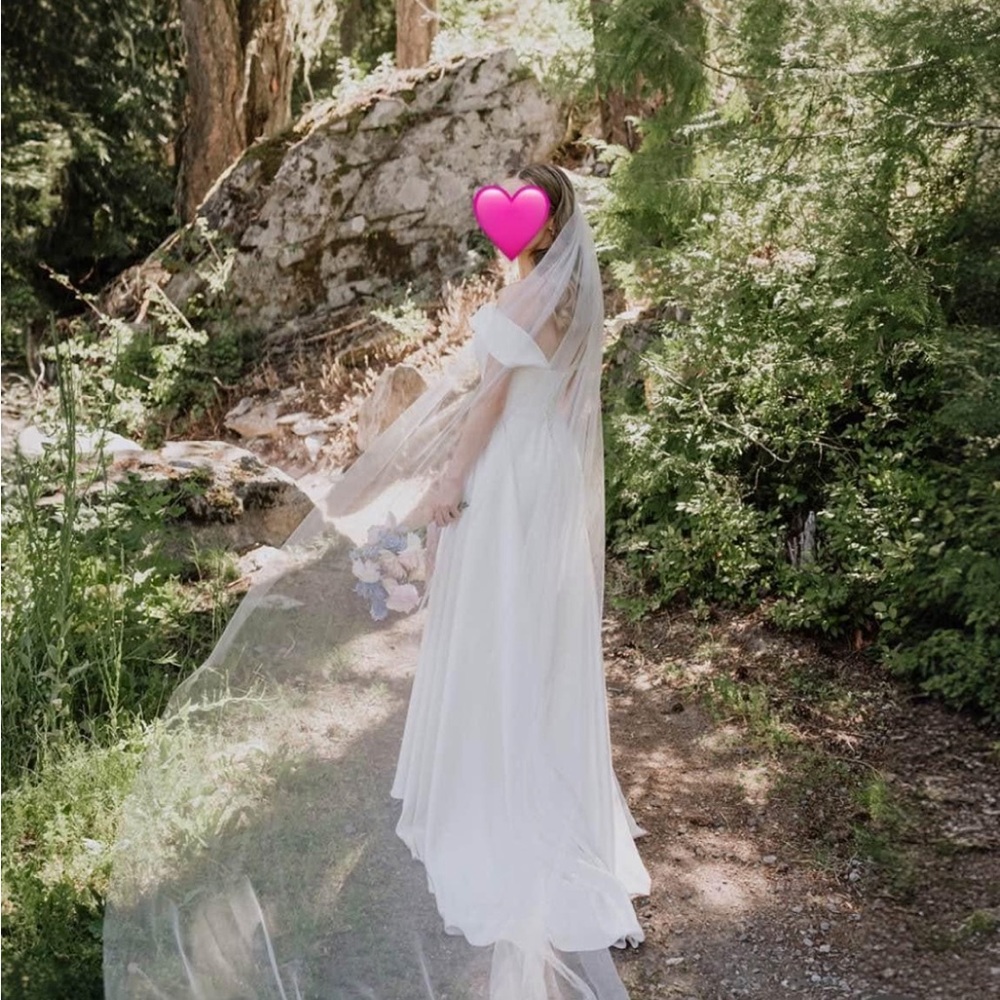 Like new cathedral length veil
